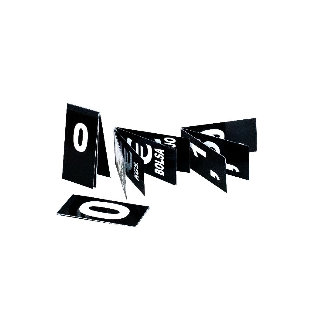 QUADRO PRETO COM MOLDURA DE MADEIRA